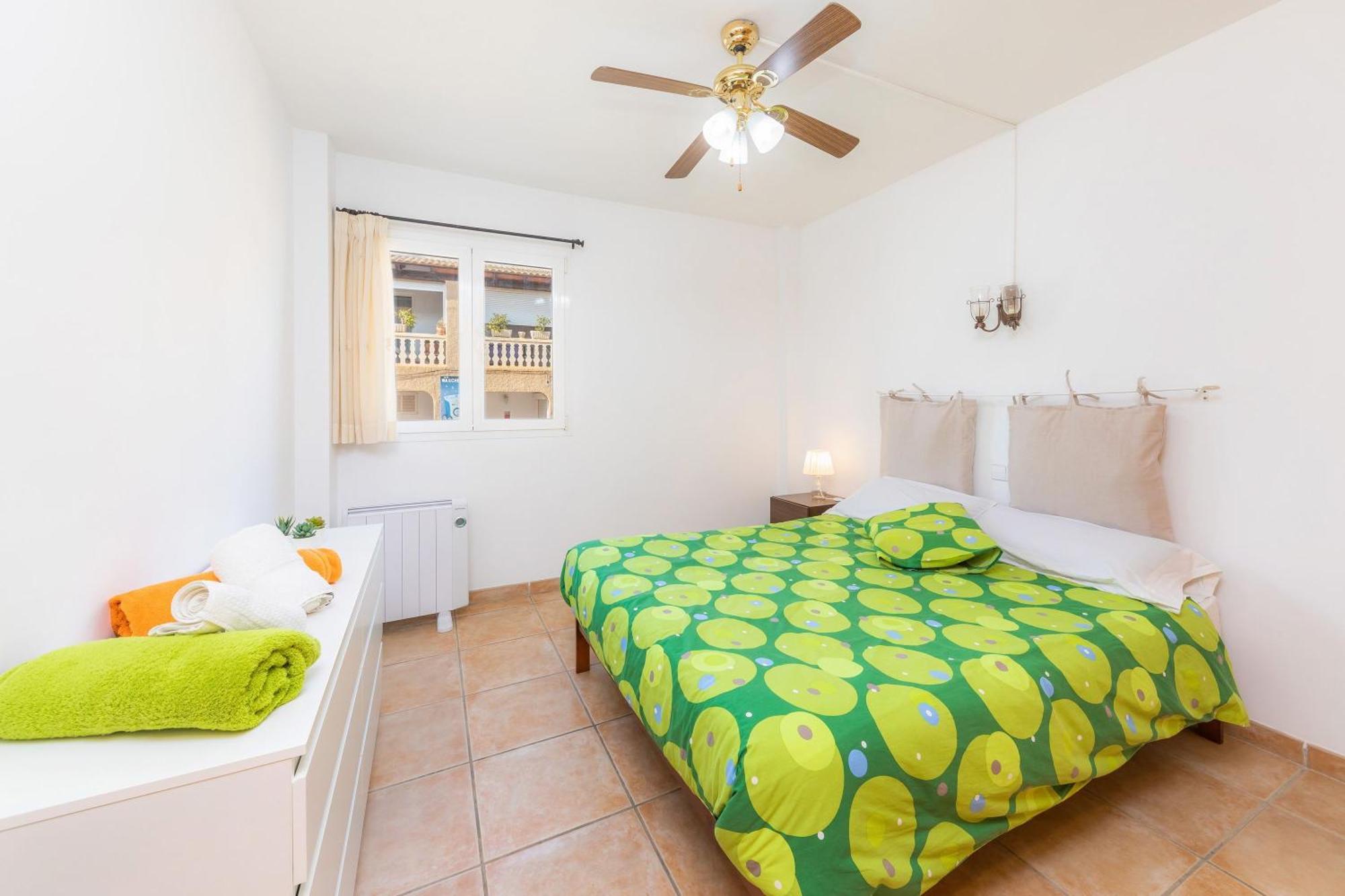 Casa Vivers * Colònia de Sant Pere